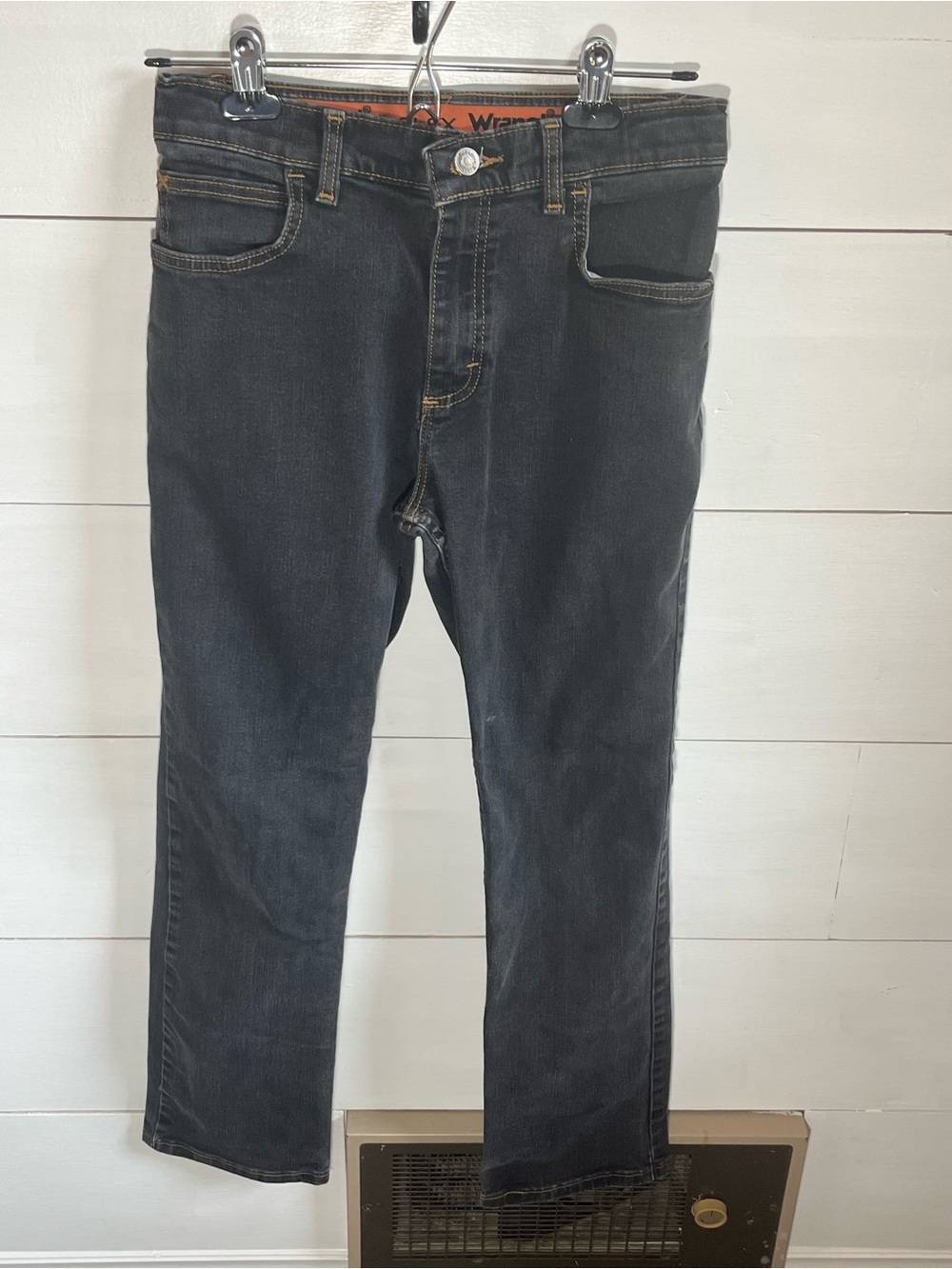 Wrangler Flex Boy’s Charcoal Straight Jeans